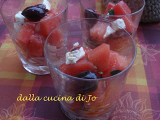 insalata di anguria, feta e olive