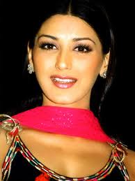 Celebritybay Sonali Bendre Movies List Upcoming Films Latest Filmography Check out the list of all sonali bendre movies along with photos, videos, biography and birthday. celebritybay blogger