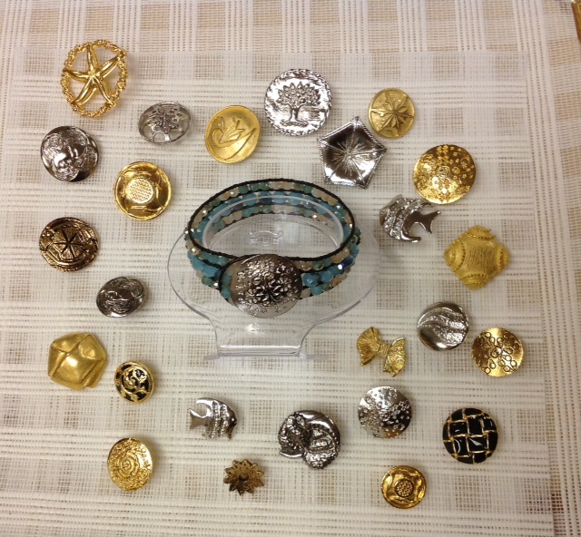 Hawaii's Best Bead Shop Kaimuki Shopping center