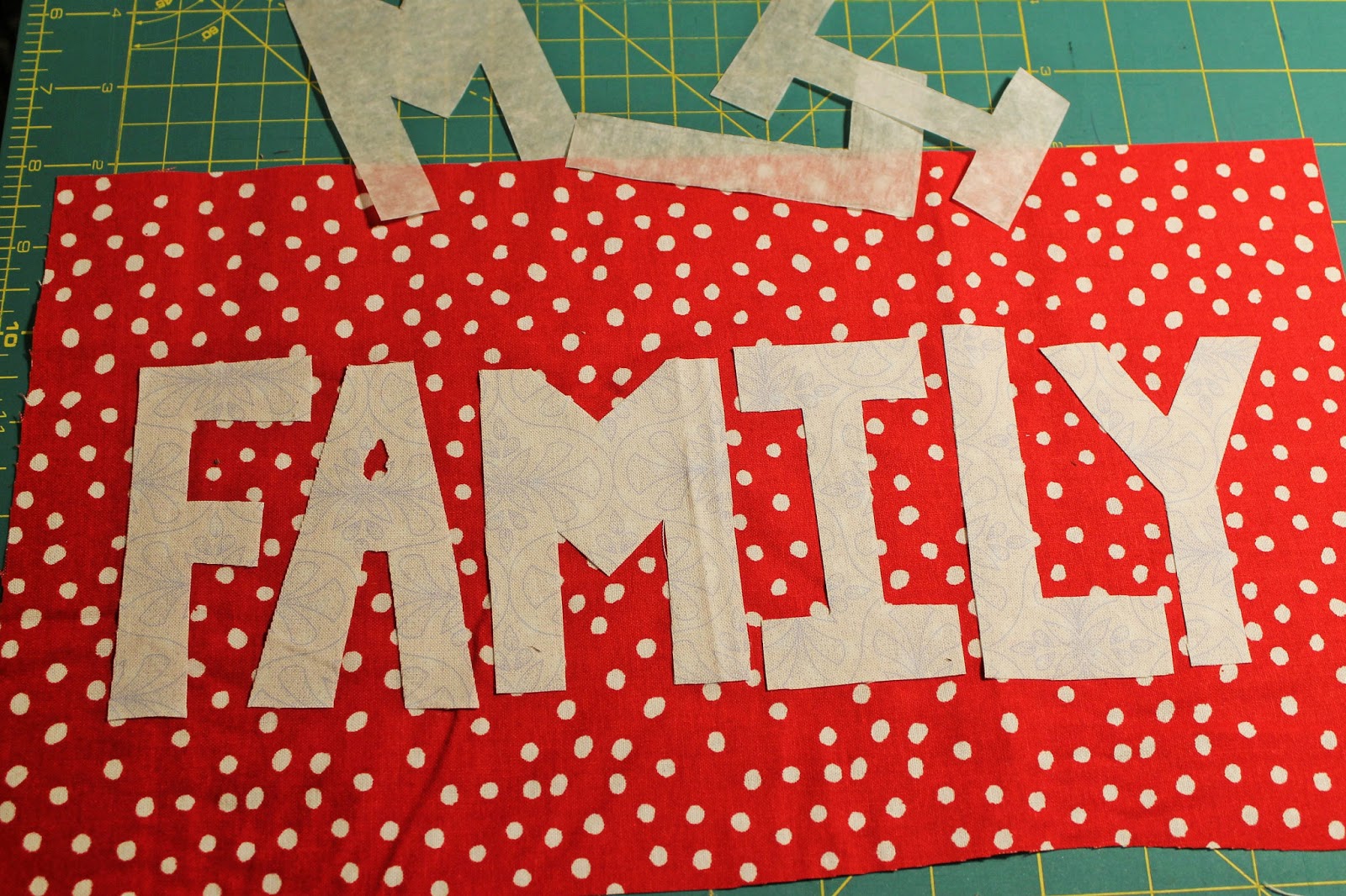Lilyquilt Quilted Words for a Flannel Board (Tutorial)