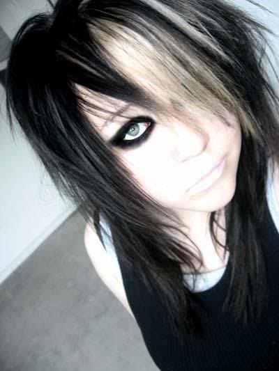 emo medium hairstyles. emo hairstyles for girls with