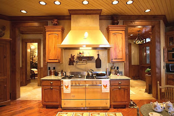 Doesn't this kitchen scream "What are we cooking today?"