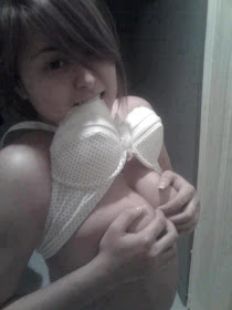 Foto Bugil Gadis Perawan Cantik