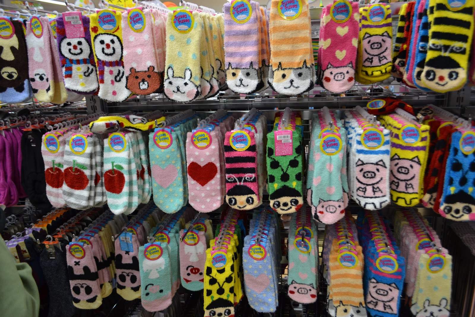 Little Japan Mama 100 Yen Daiso Part 2 False Eyelashes Cute Socks Eyelash Curlers Etc