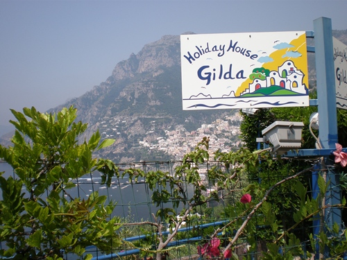 بلدة بوستيانو في إيطاليا Holiday+House+Gilda