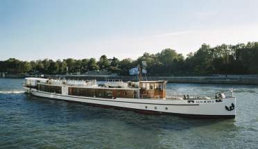 Paris Boat