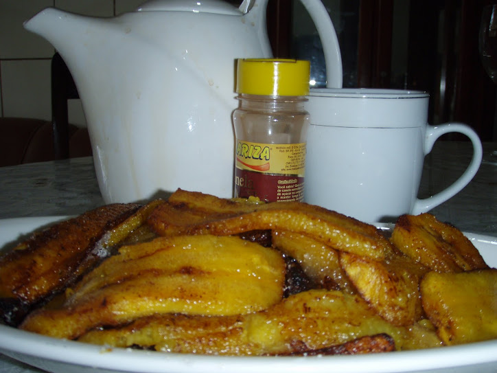 SABOR AMAZONIA > CAFÉ COM BANANAS FRITAS COM CANELA