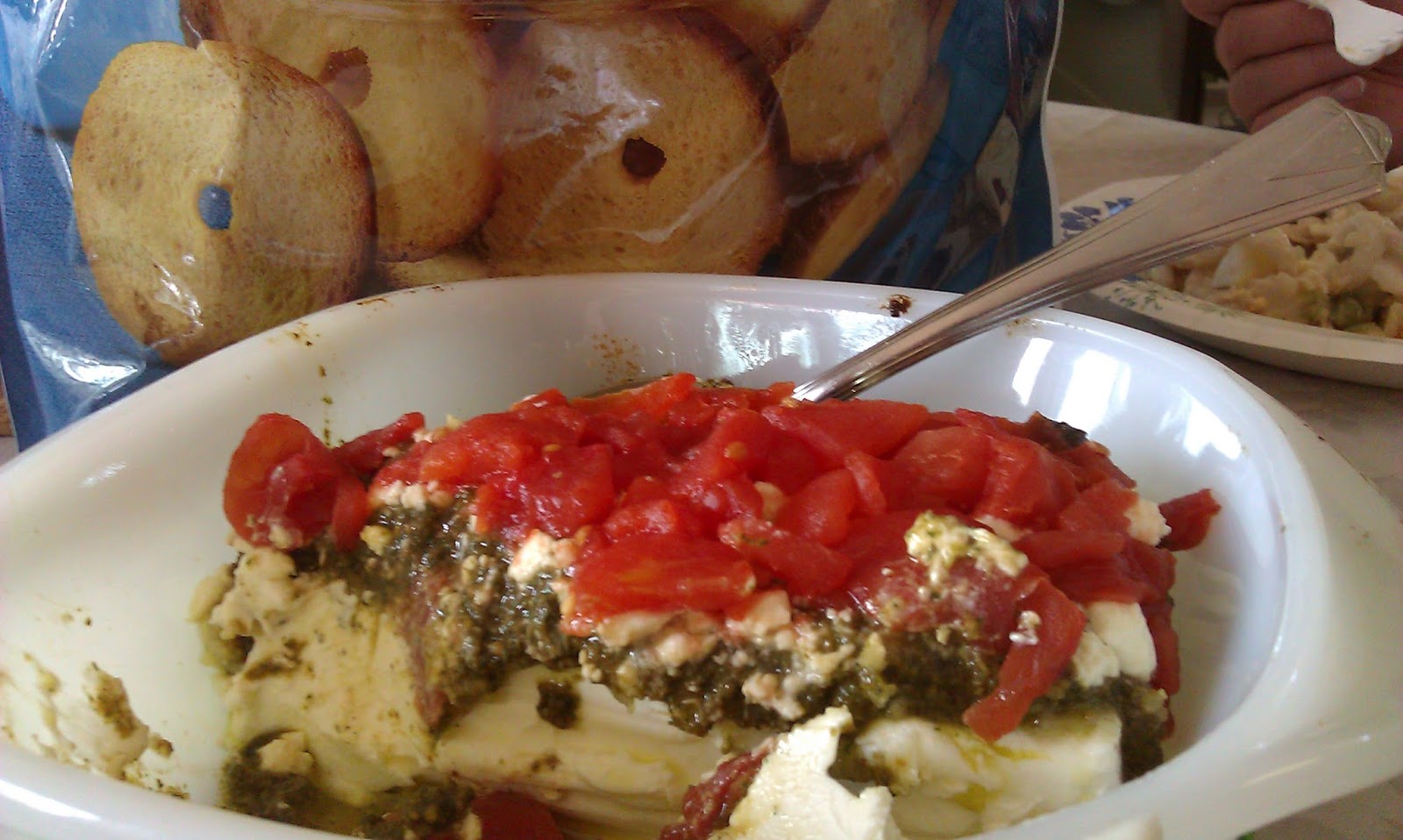 bcmom's kitchen Cream Cheese Pesto Dip