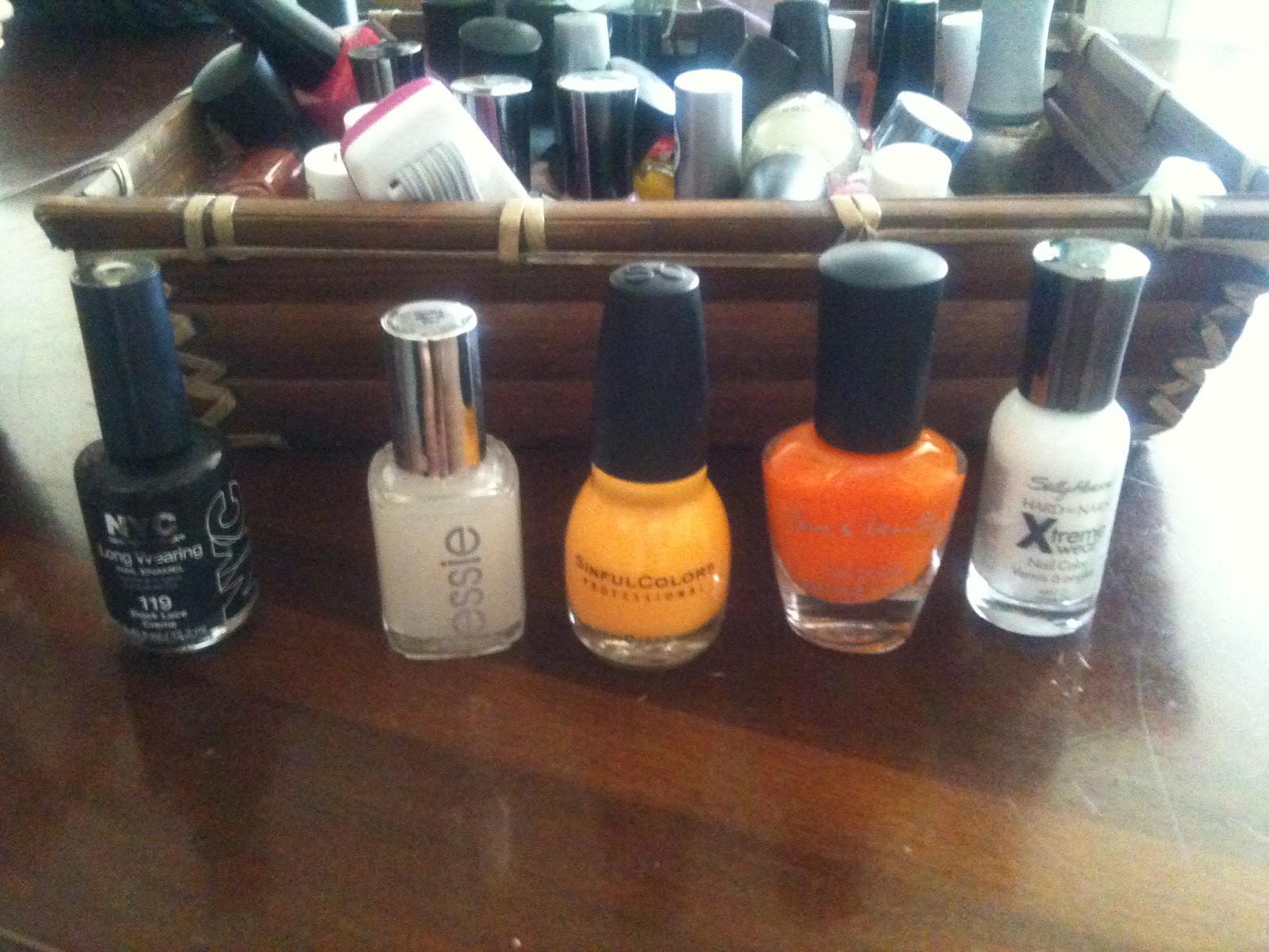 ButtonHook Neat Nails 4