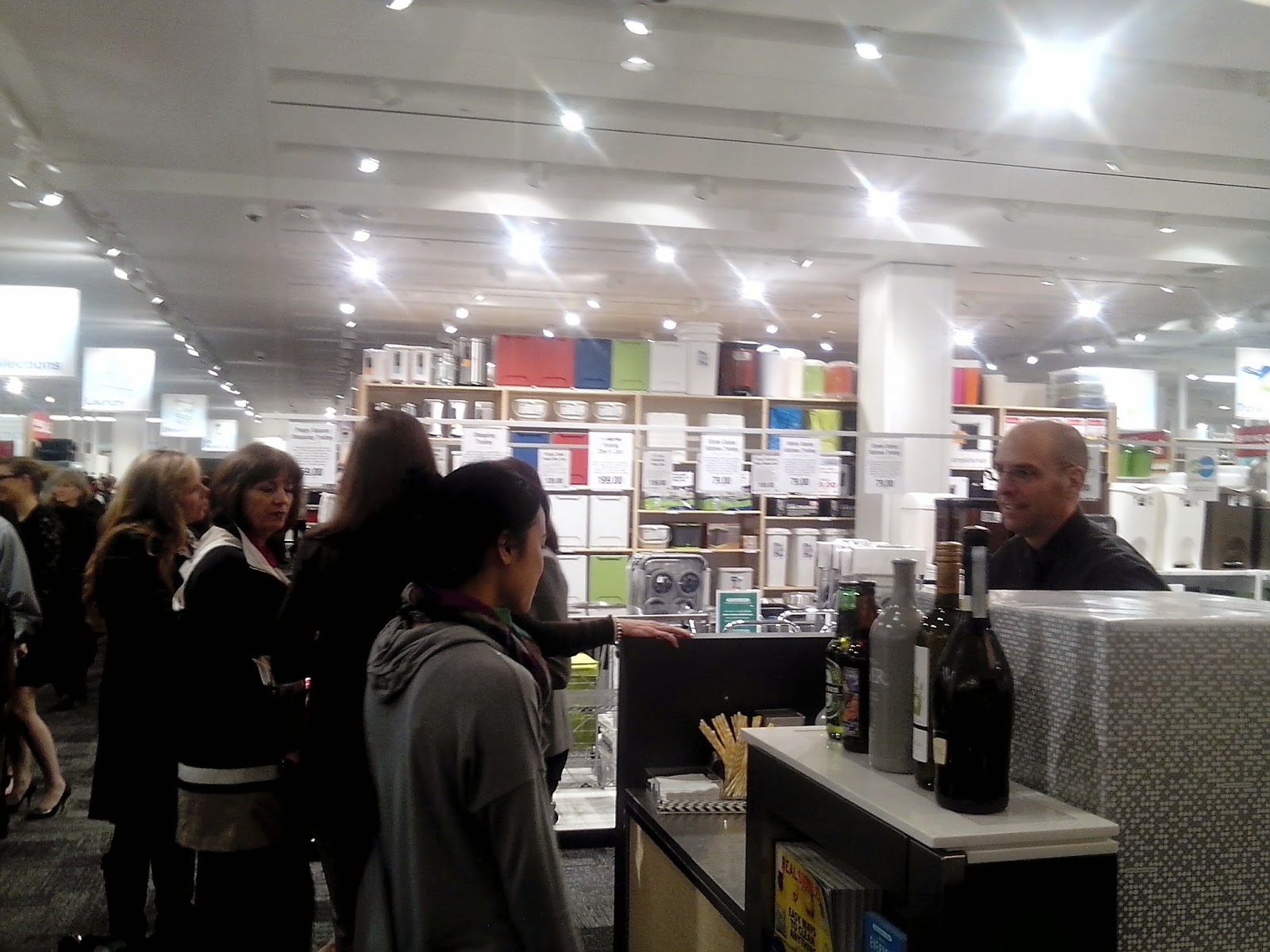 Barers of Maple Valley Container Store In Tukwila Opens