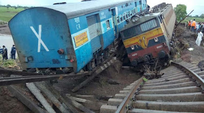 Kamayani Express, Janata Express derail in Madhya Pradesh;