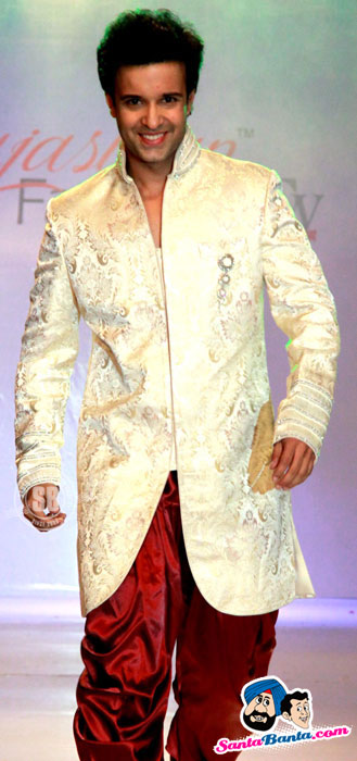Aamir Ali - (15) - Rajasthan Fashion Week 2012