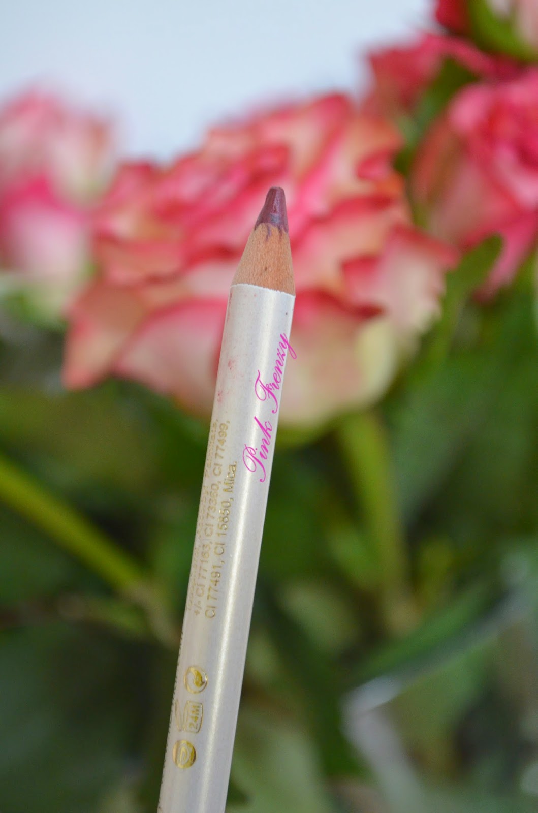 Review Flormar Waterproof Lip Liner No 203 Pink Frenzy