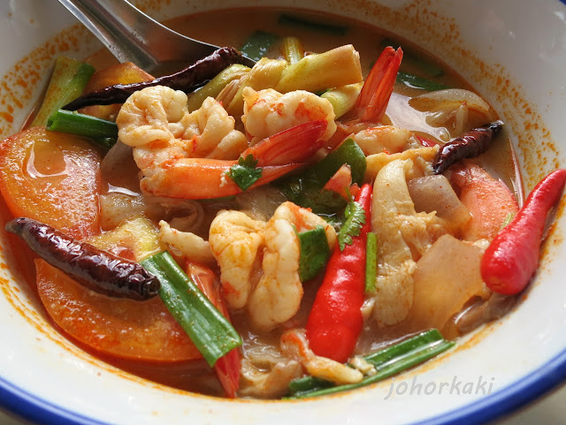 Tam Zabb Lao and Thai in Taman Nusa Bestari, Johor Bahru Tom-Yam-Johor-Bahru