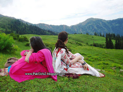Download Pakistani Girls Photos 2015(11)