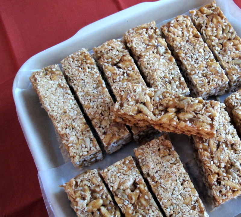 Fishtails and Pearls Chewy Puffed Rice Bars