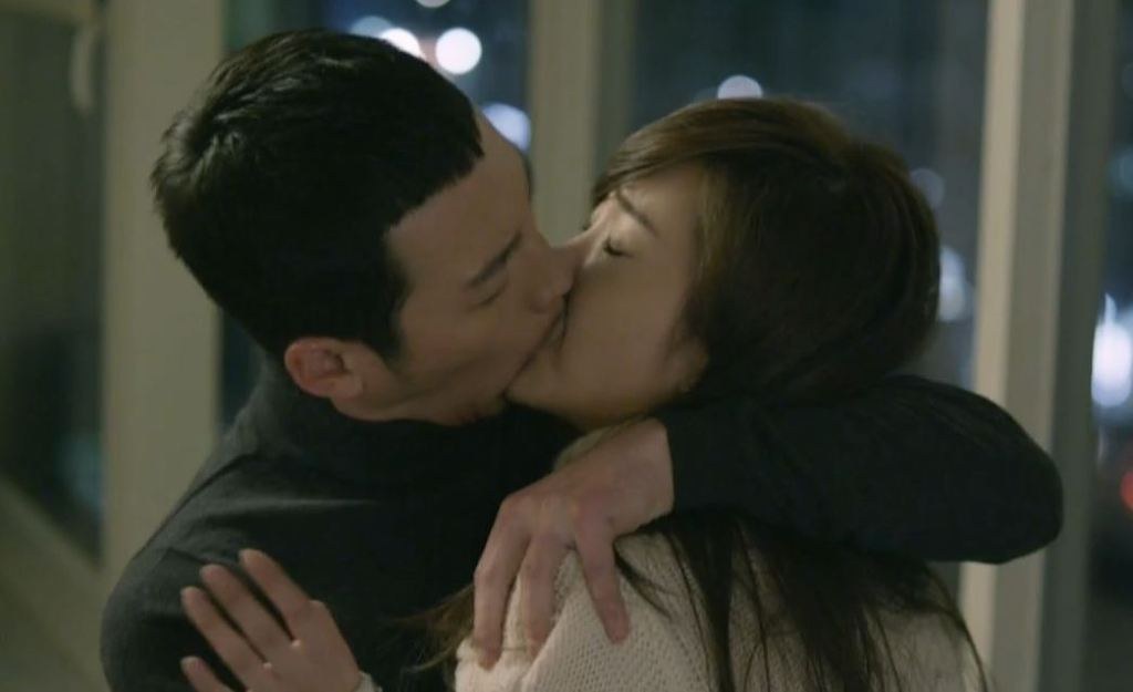 Korean love scene