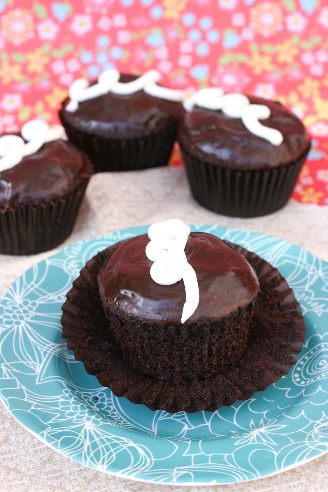 Homemade Hostess Cupcakes Recipe — Dishmaps