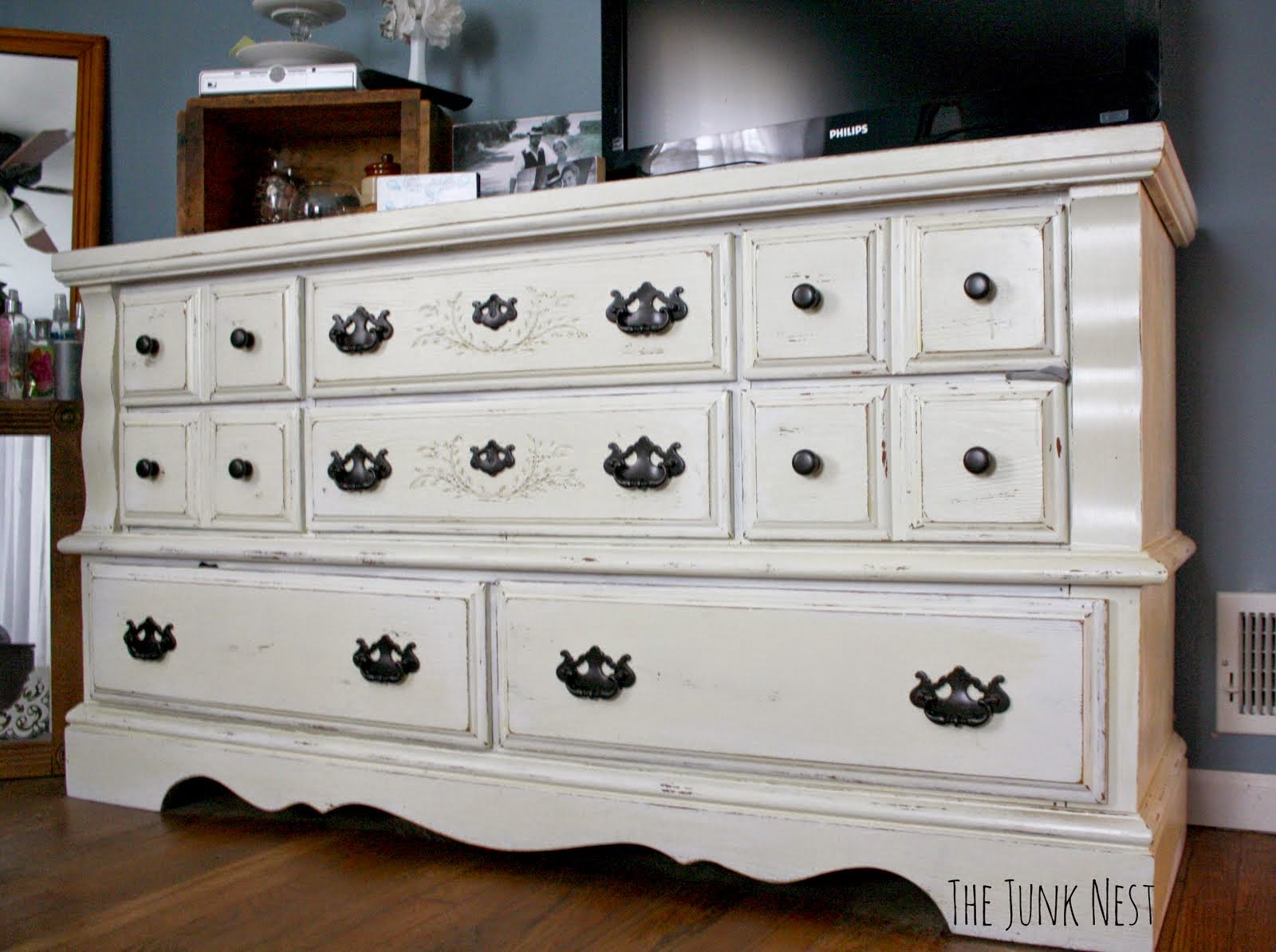 The Junk Nest Antique White 9Drawer Dresser
