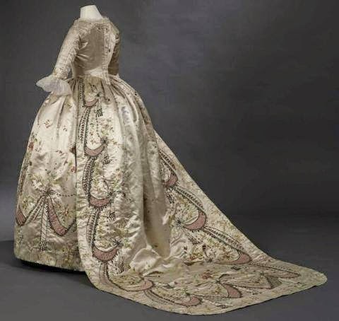 Robe L'Englaise, 18th Century