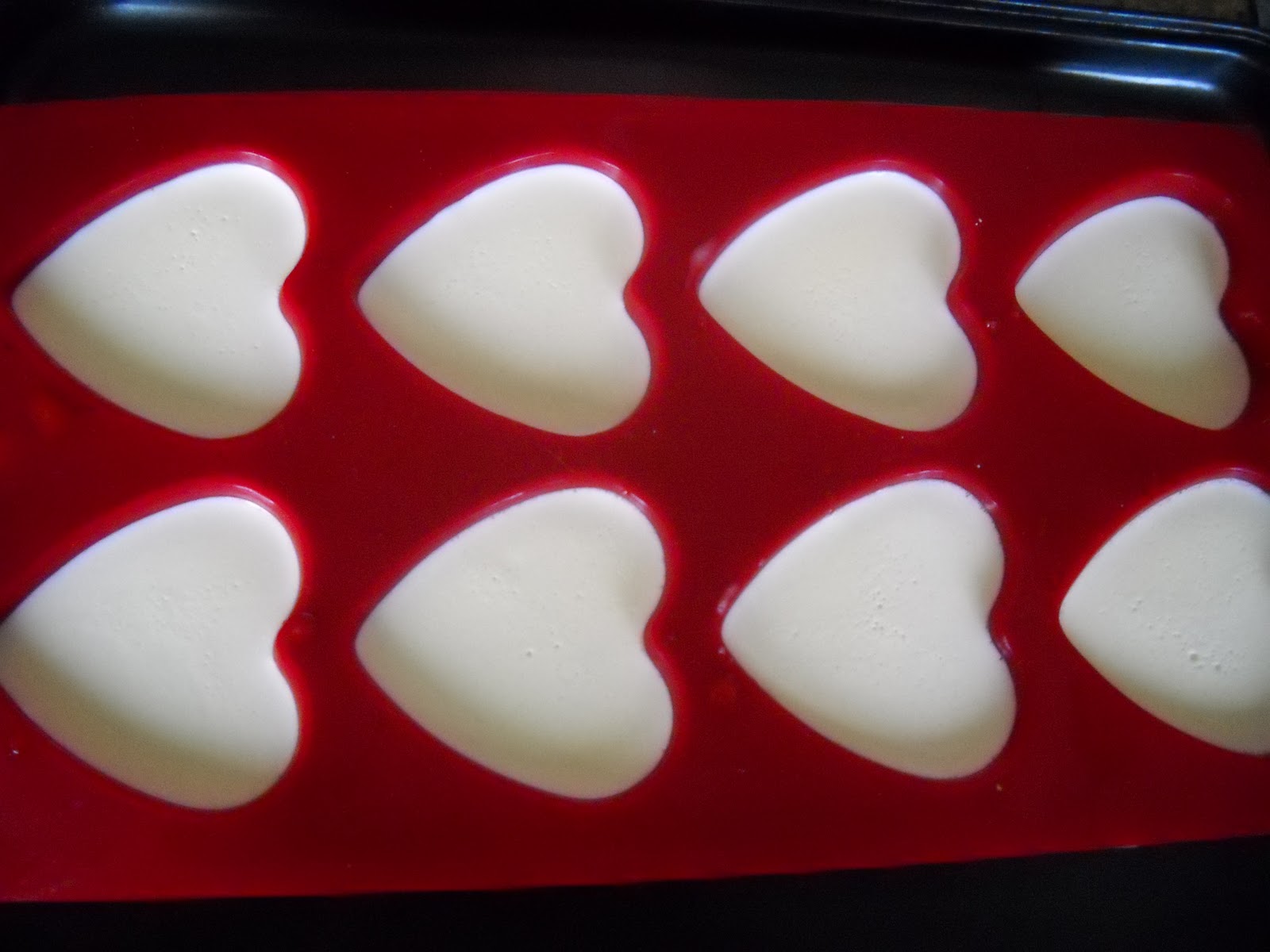 Daring Bakers Panna Cotta with Passionfruit Gelee and Florentines