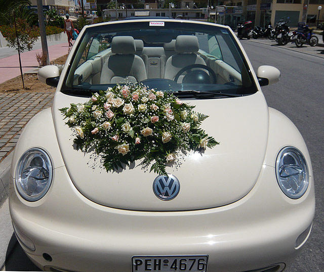 car decoration in indian wedding