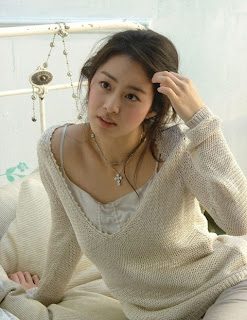 Kim Tae Hee in gothic style. PERFECT Kim Tae Hee in gothic style. PERFECT