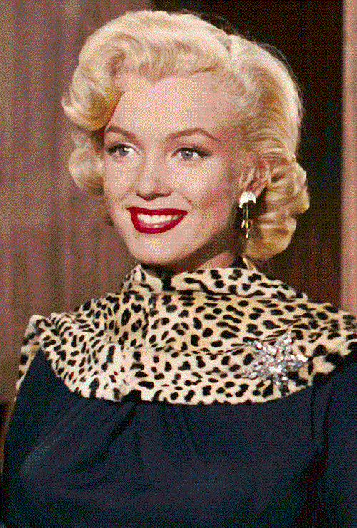 Marilyn Monroe wears animal print collar outfit in Gentlemen Prefer Blondes