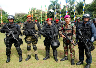 Daftar Gaji TNI dan POLRI Tahun 2012 | Si DUDUT