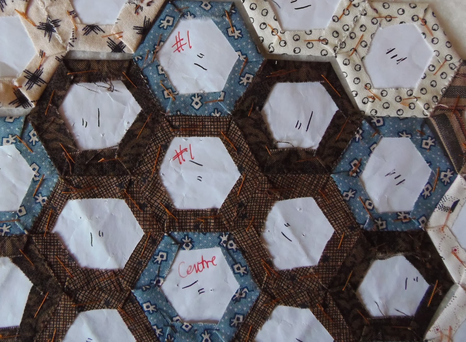 Faeries and Fibres Sewing a hexagon flower video