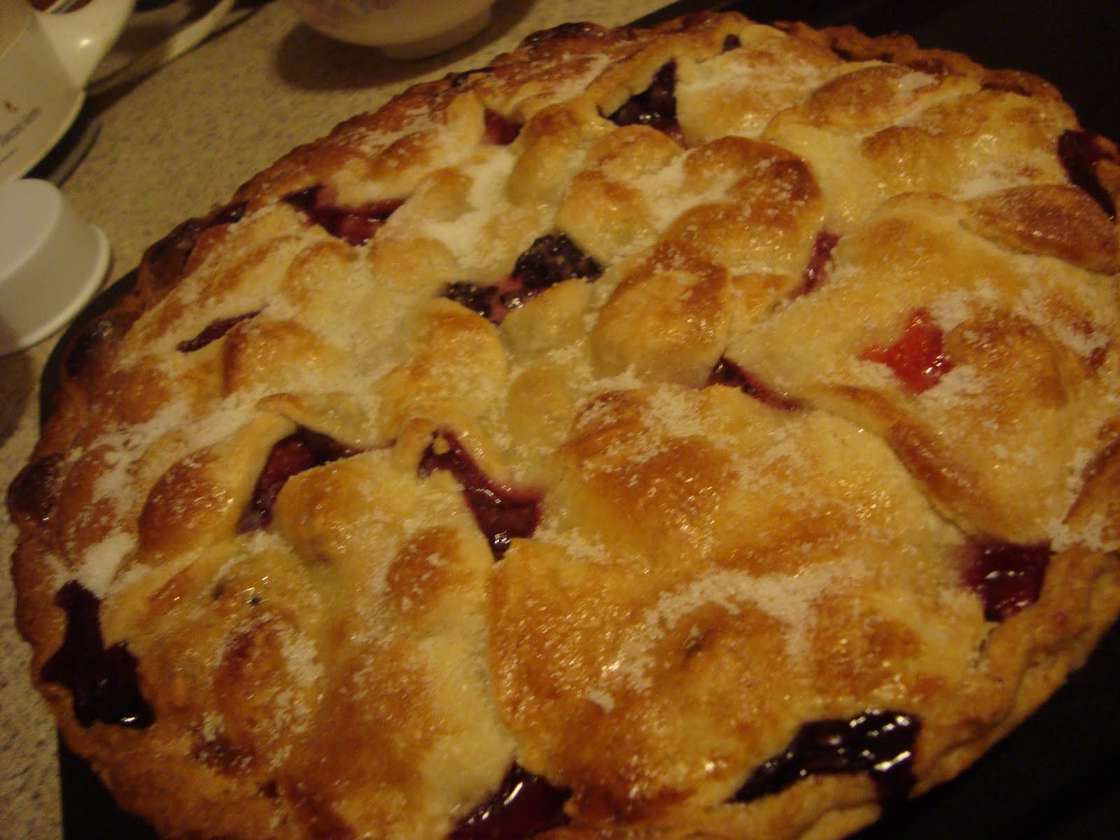 Nina's Cupcakes Fruits of the Forest Pie