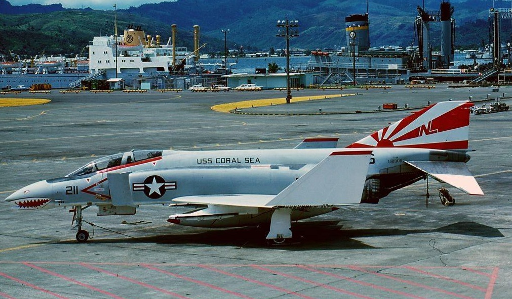 F-4B-24-MC+Phantom+II+152306.jpg