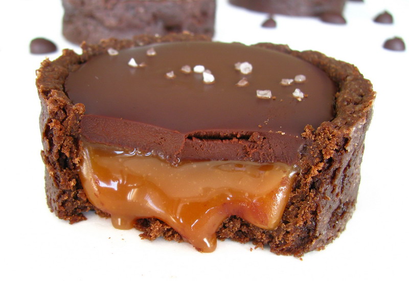 كعكة  الكراميل والشوكولاته Chocolate+salted+caramel+tarts3