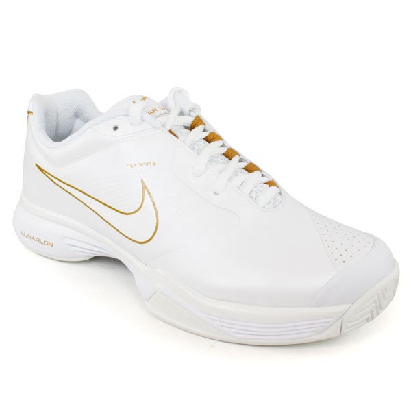 sharapova tennis shoes