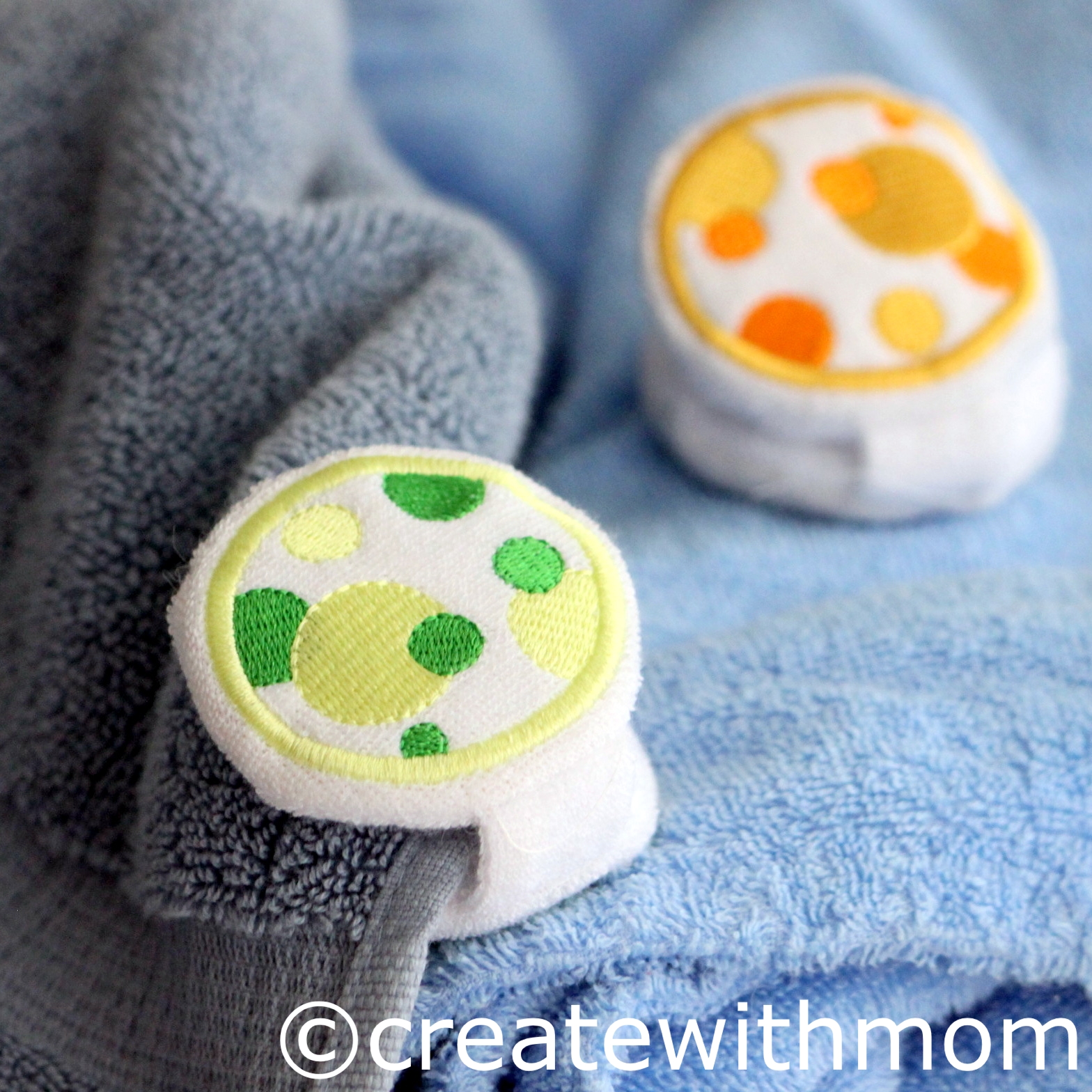 Create With Mom Tag a towel