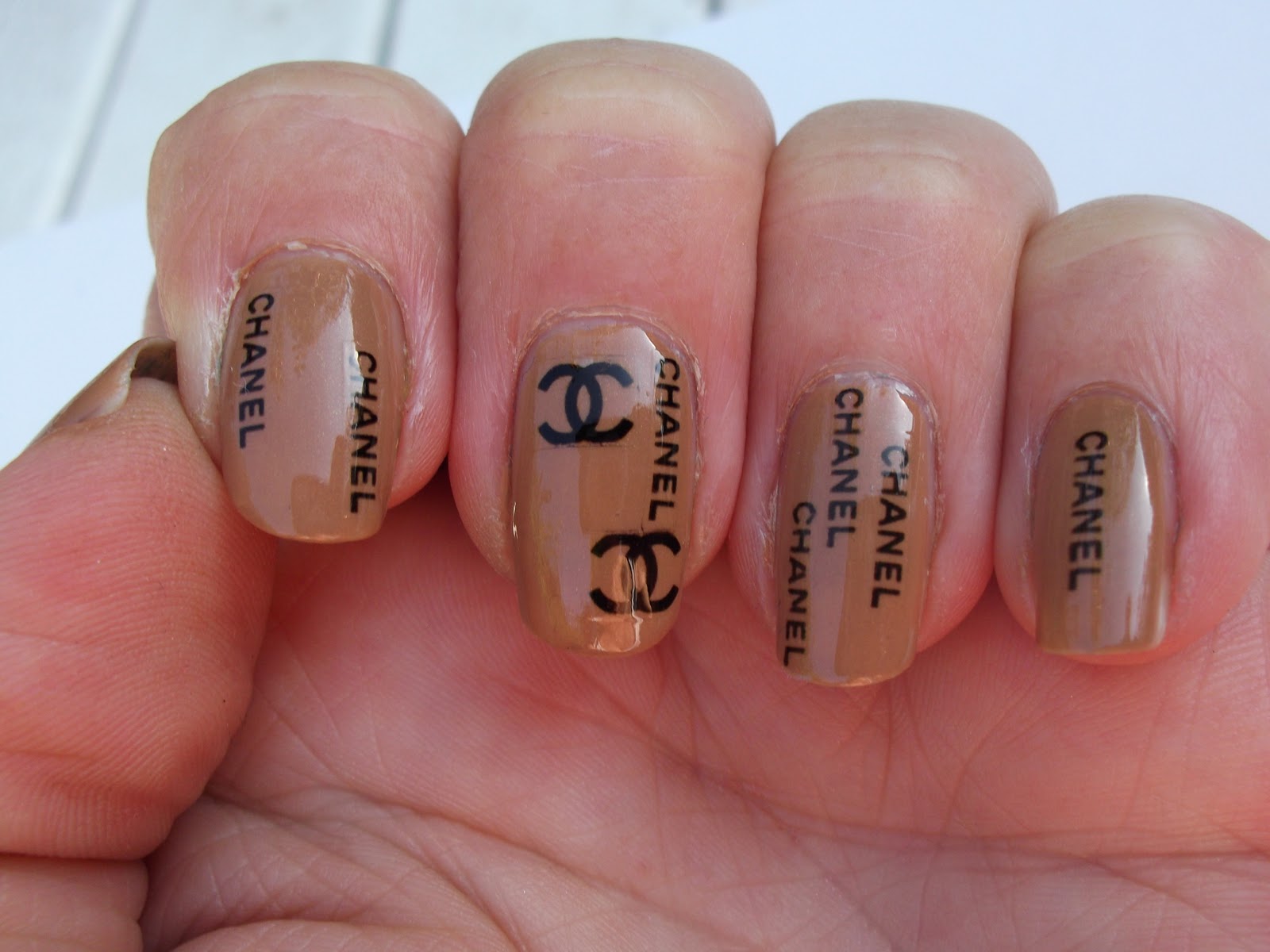 3. Chanel Inspired Dripping Nails - wide 4