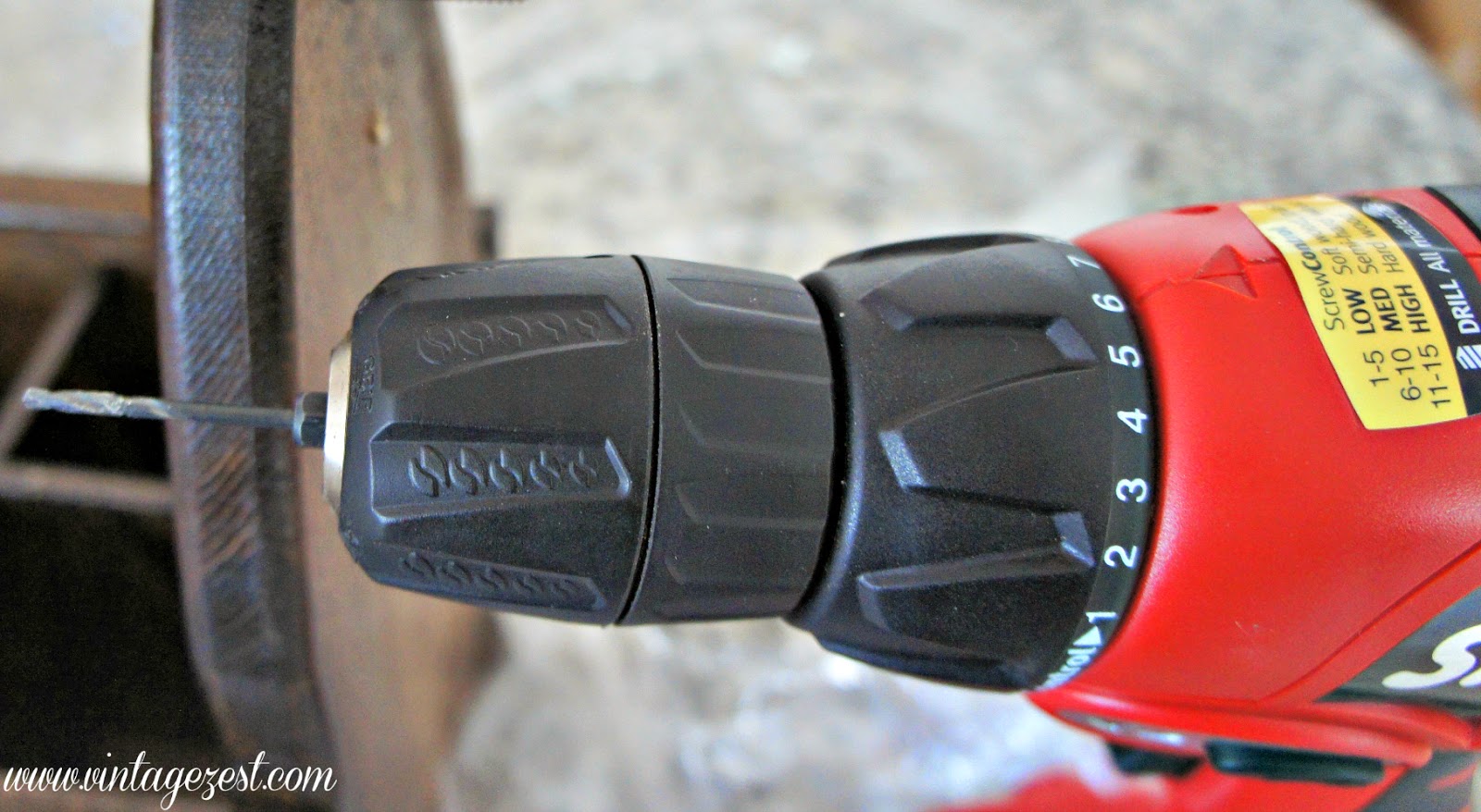 Woodworking Tip How to Make a Easy Drill Bit Guide! Diane's Vintage