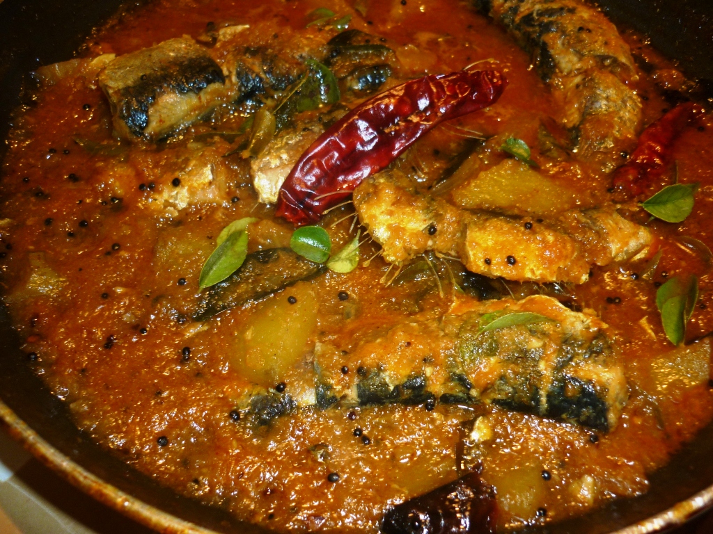 Quick Easy Recipes To Try at Home Fish Curry (Sardine Curry)