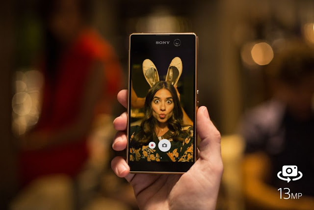 xperia-m5-get-ready-for-selfie-time-67db
