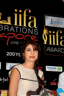 Update IIFA 2012: Shahid Kapoor, Priyanka Chopra and Kunal Kohli promote 'Teri Meri Kahaani'  at Singapore
