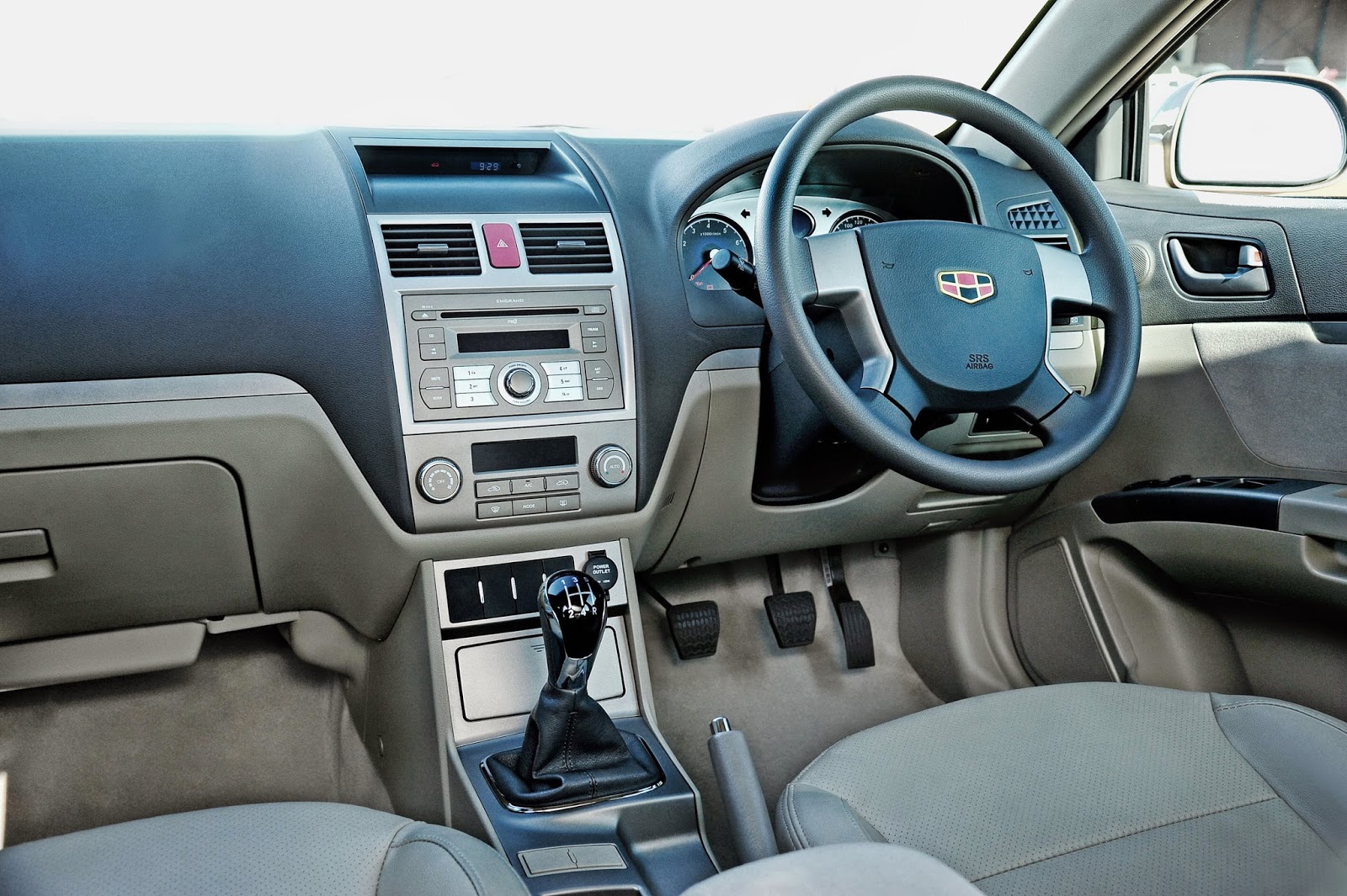 Auto Review Geely Emgrand Ec7 The Compact Saloon S Dragon