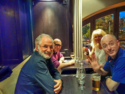 cafe de rencontre a paris