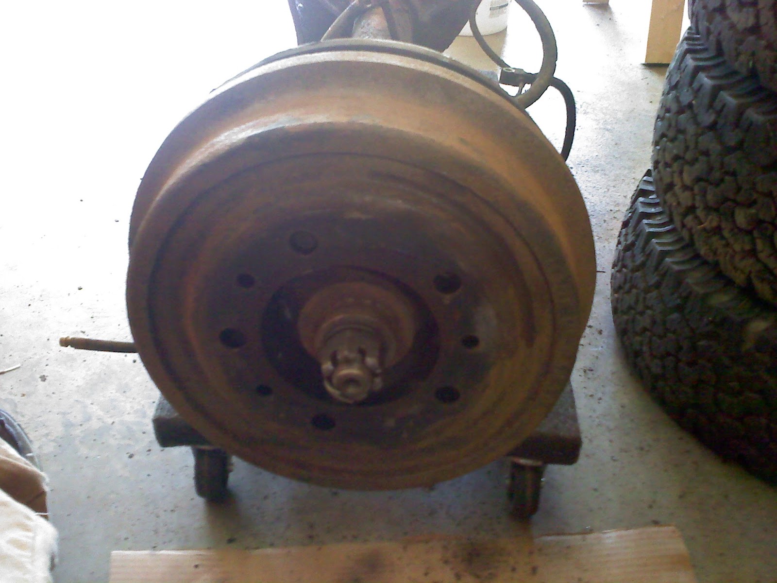 1983 CJ7 Rebuild Drum Brake Install on AMC 20 Rear Axle