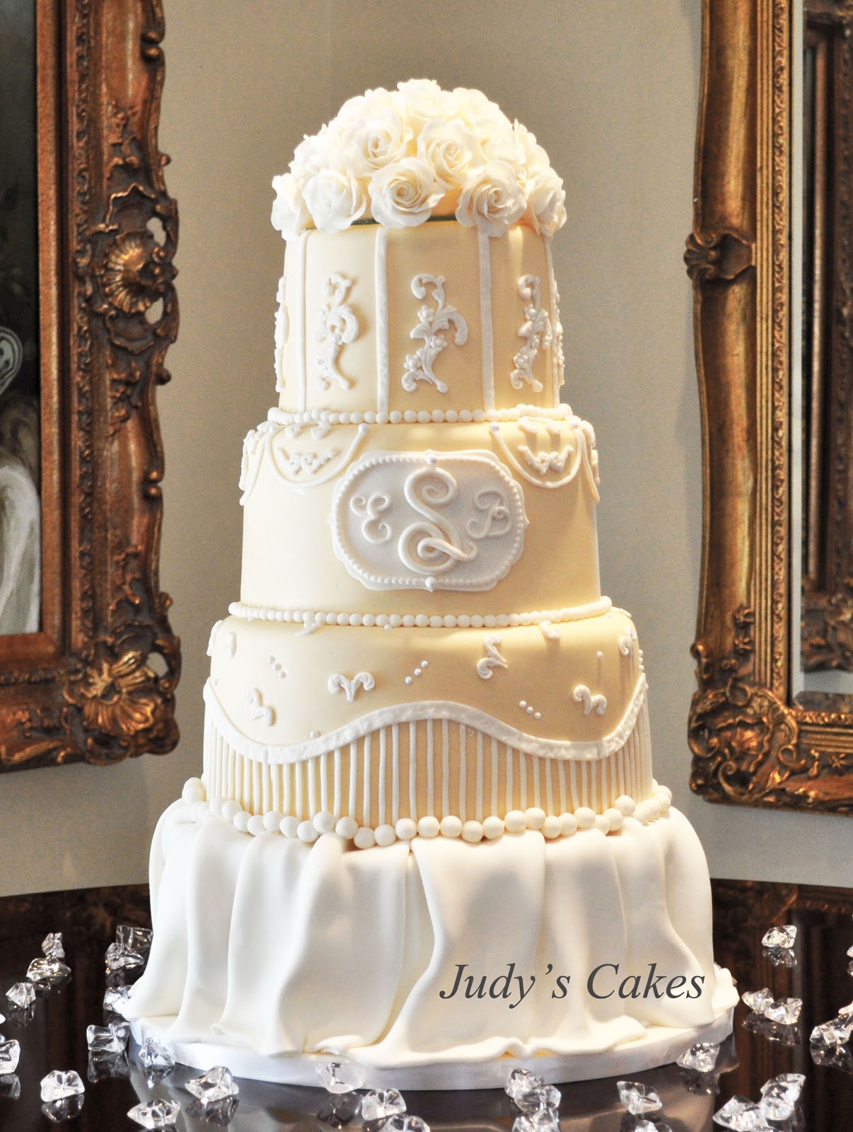 Judy's Cakes Monogram & Roses