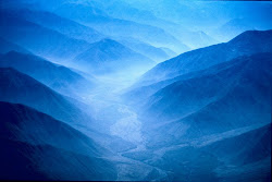 early mist inSide Andes