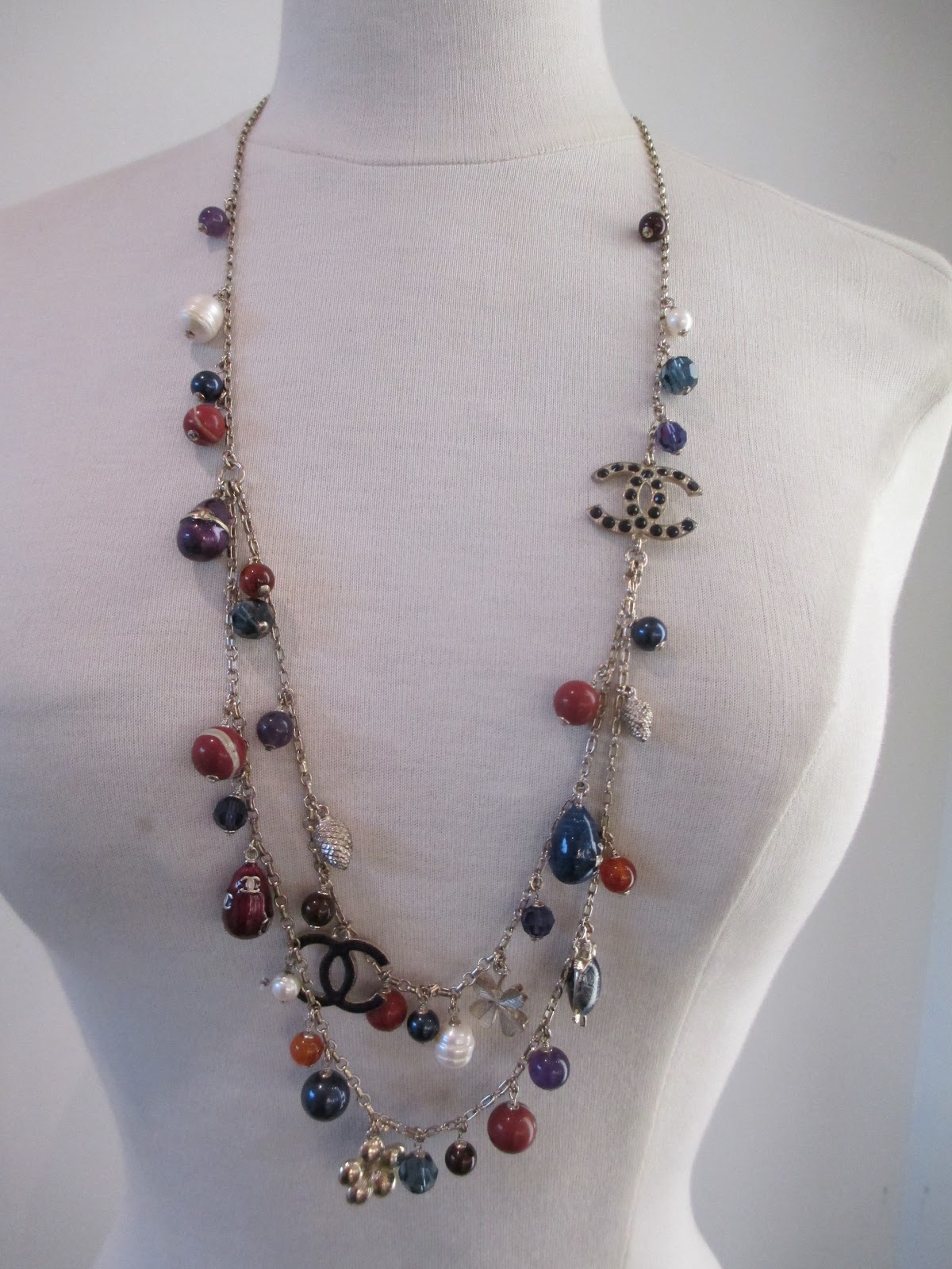 Vancouver Luxury Designer Consignment Shop 二手奢侈品寄卖店 UPSCALE VANCOUVER