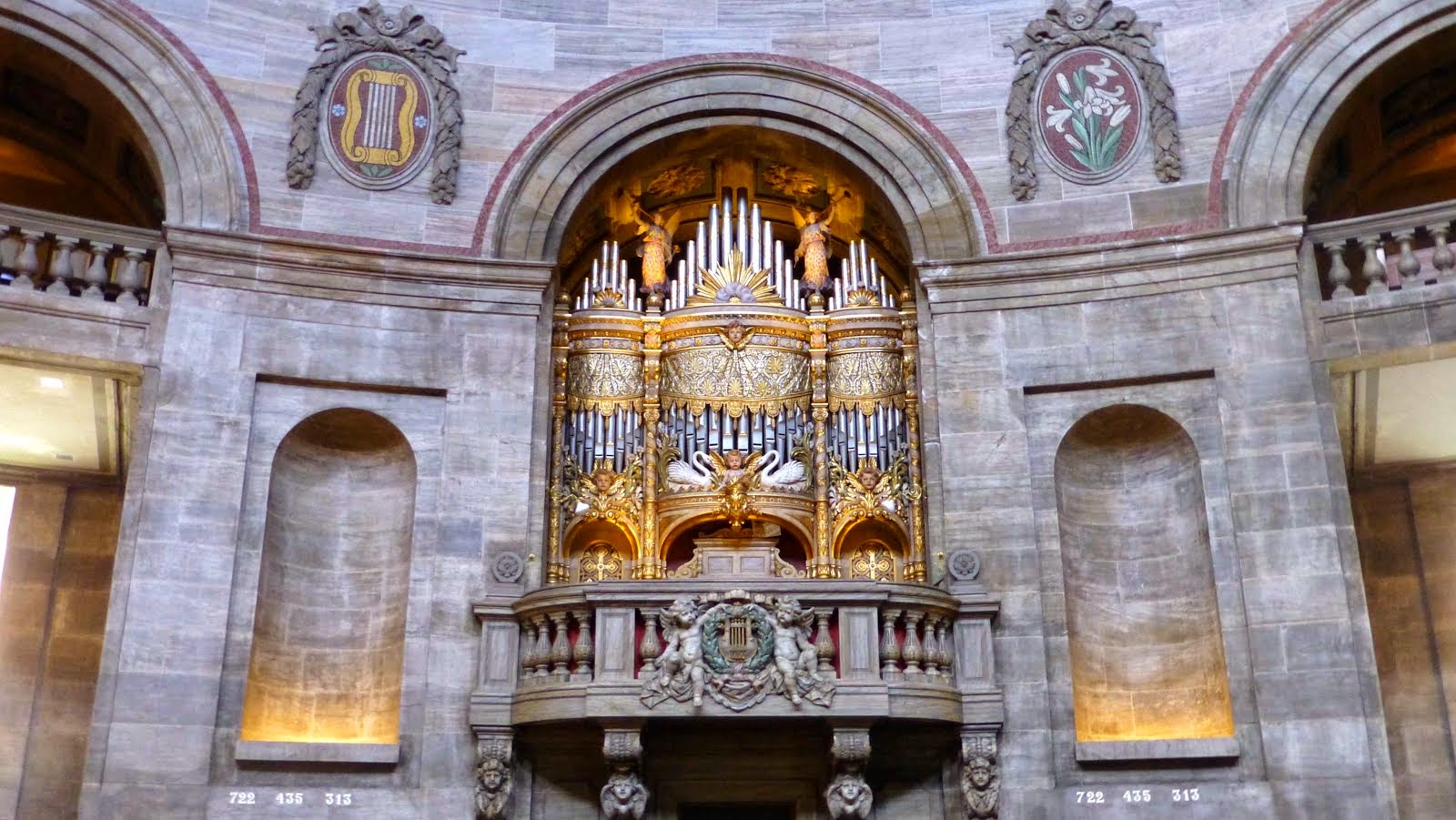 Son orgue est magnifique