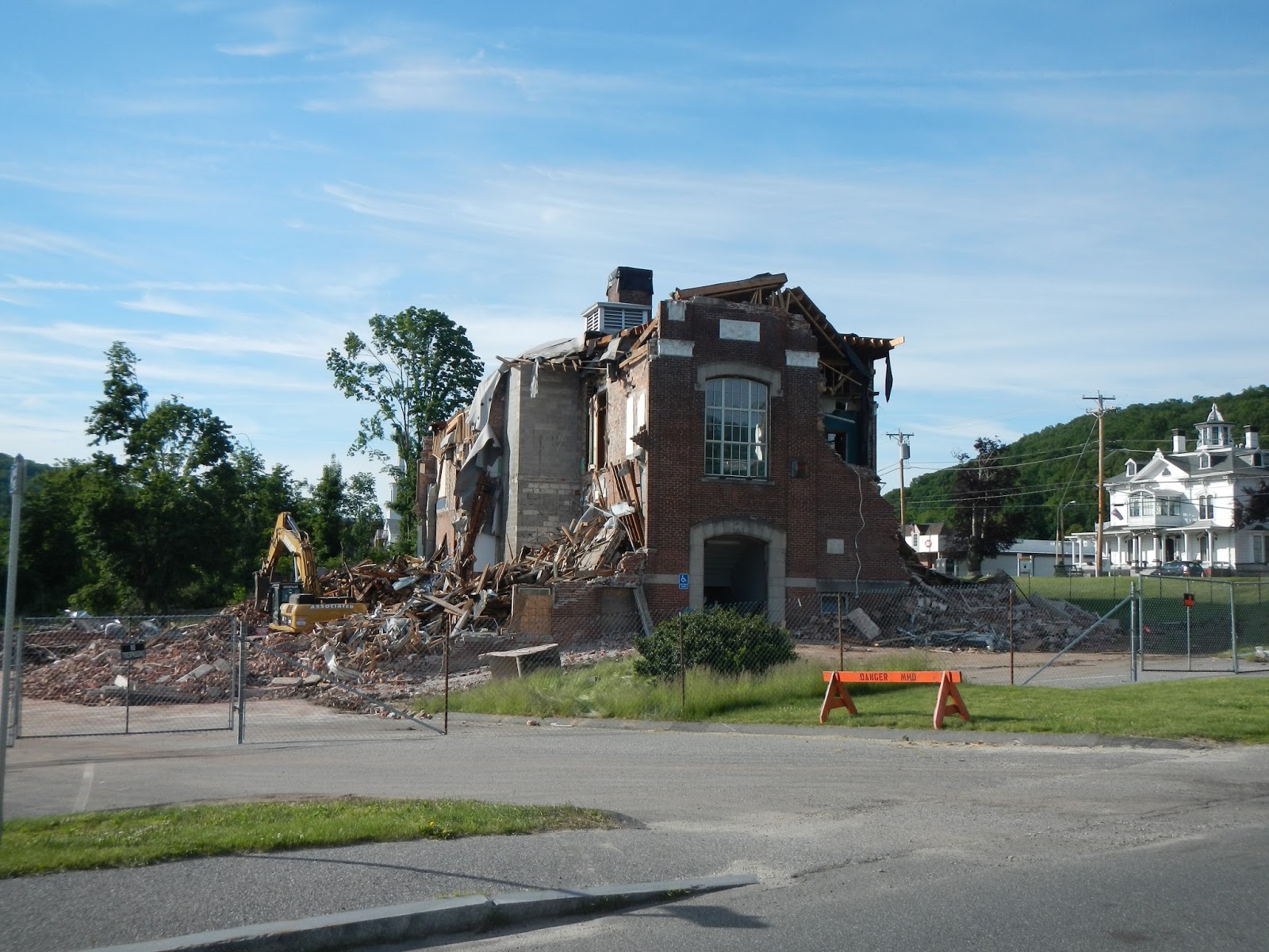 Radar Check 6613 Demo Monson Police station
