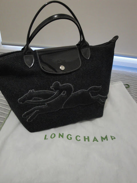 longchamp horse tote