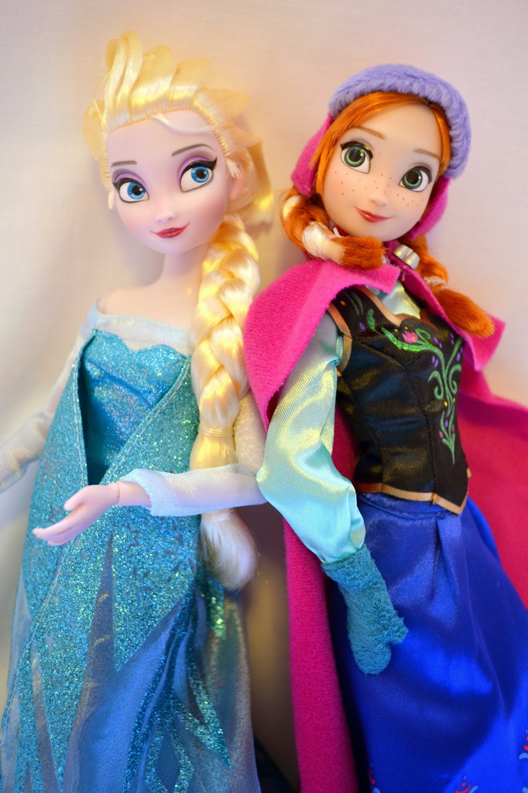 The Doll Grotto Disney Store's Frozen Anna and Elsa Dolls